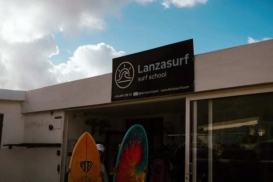 LanzaSurf