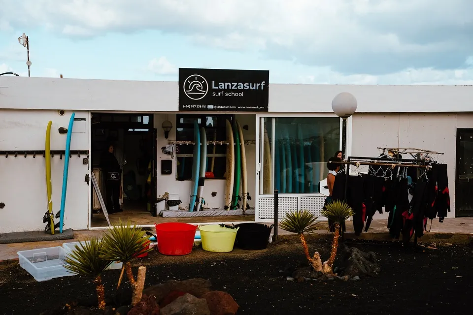 LanzaSurf